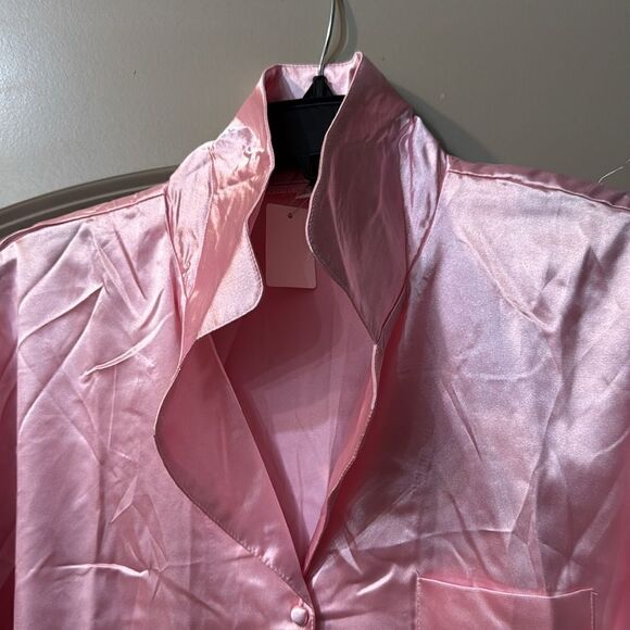 Silk Satin Pajama Set in Pink/White Size Large - Picture 8 of 10